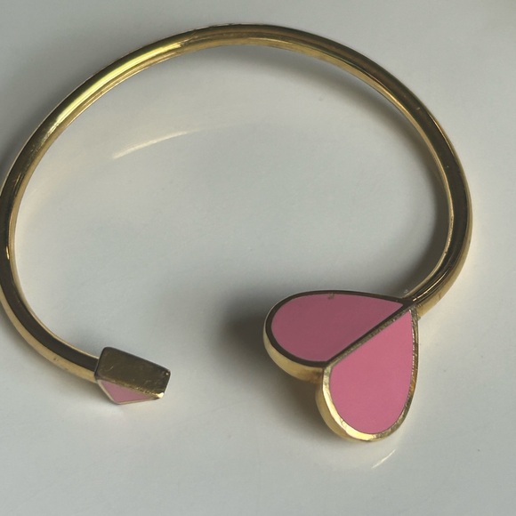 KATE SPADE • Pink Heritage Spade Gold Tone Flex Cuff Pink Stackable Bracelet - Picture 4 of 7